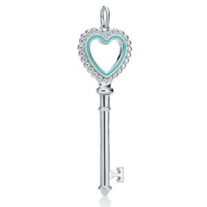 Tiffany Keys

Beaded Heart Key Pendant